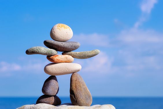 Figurine from color gravel on the sea coast